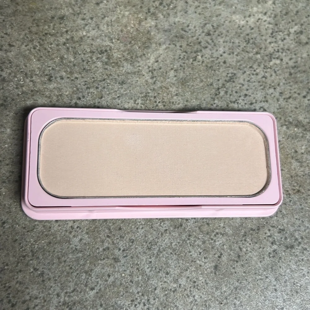 NWT Mary Kay Powder Perfect Pressed Powder Light 4877